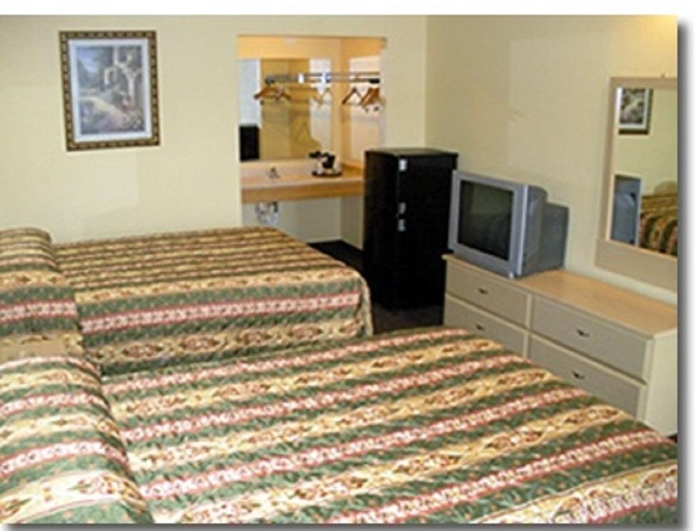 Budget Inn - Laurens الغرفة الصورة